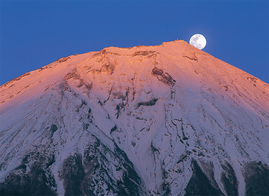 Benifuji and the Moon月